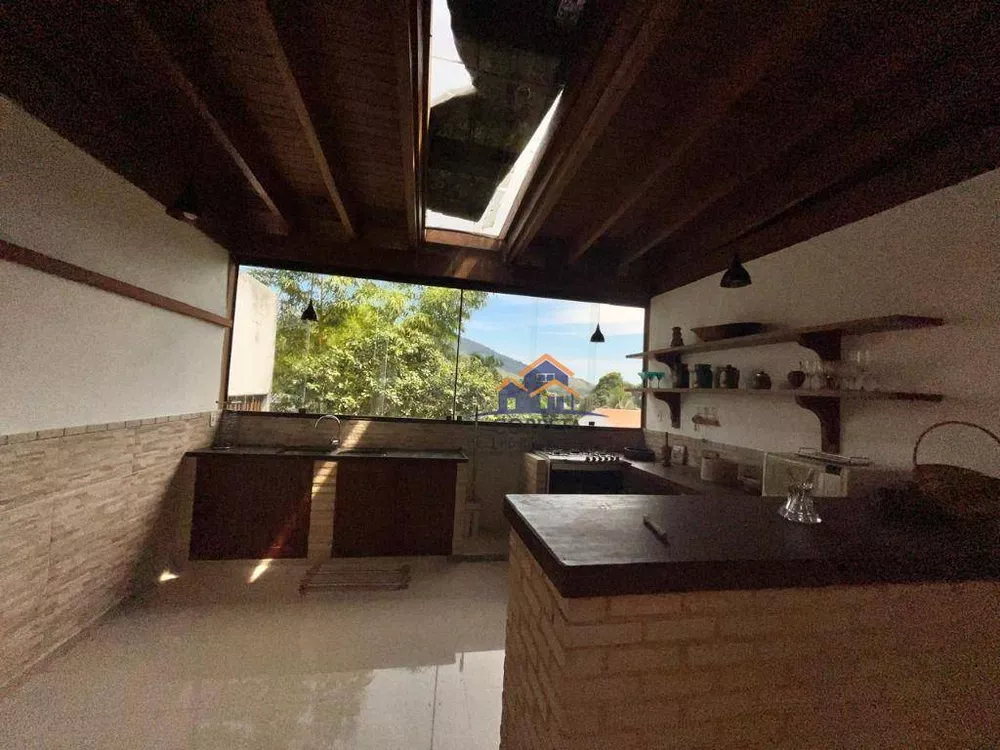 Casa, 4 quartos, 380 m² - Foto 14