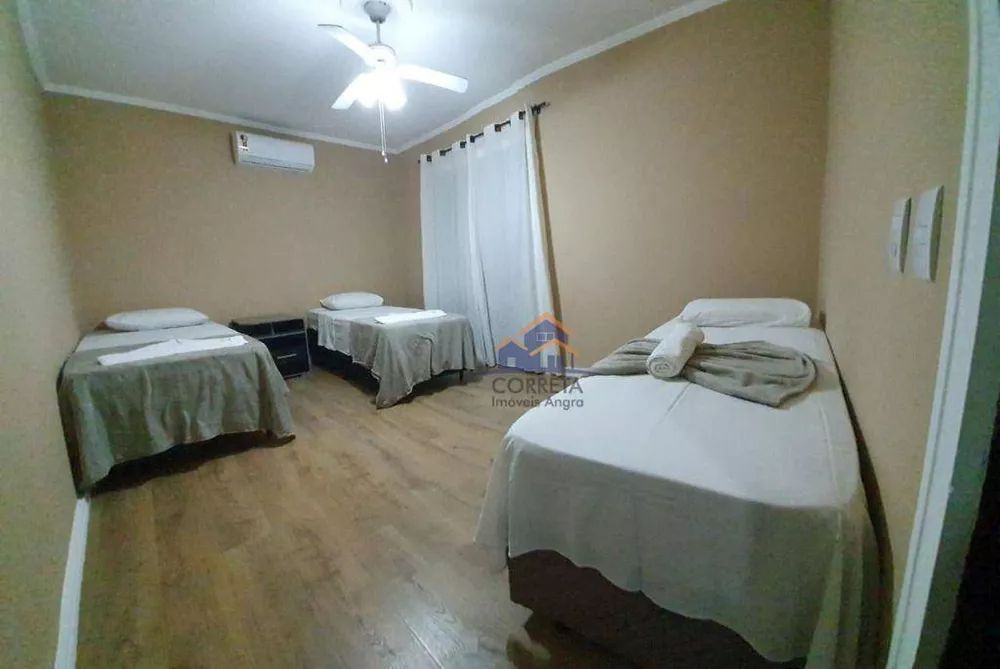 Casa, 5 quartos, 217 m² - Foto 10