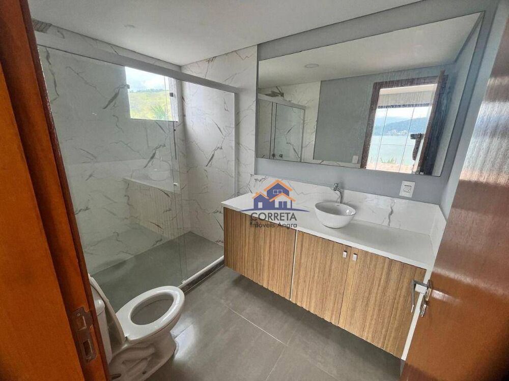 Casa, 4 quartos, 240 m² - Foto 2