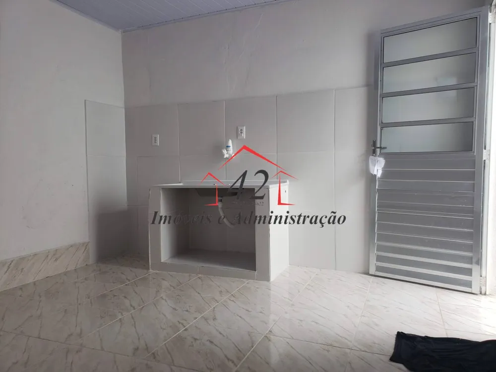 Casa, 1 quarto, 15 m² - Foto 2