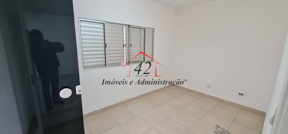 Casa para alugar com 2 quartos, 120m² - Foto 9