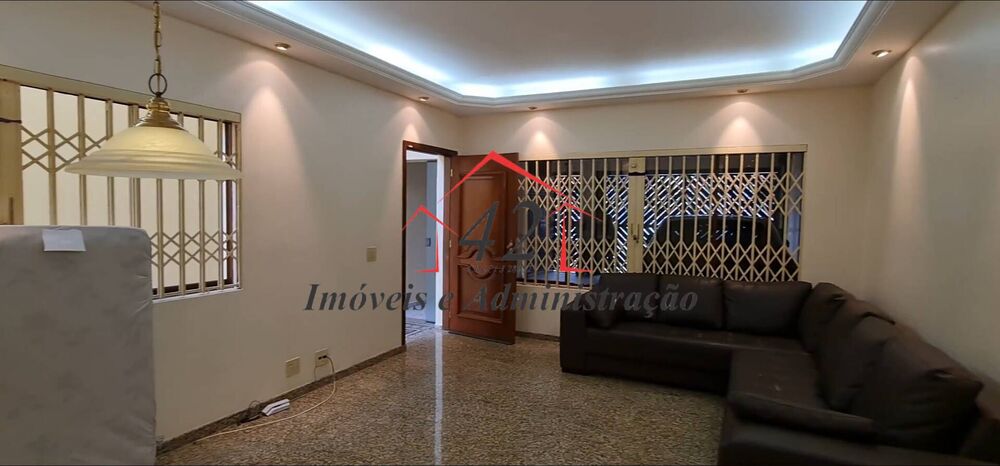 Sobrado, 4 quartos, 223 m² - Foto 1