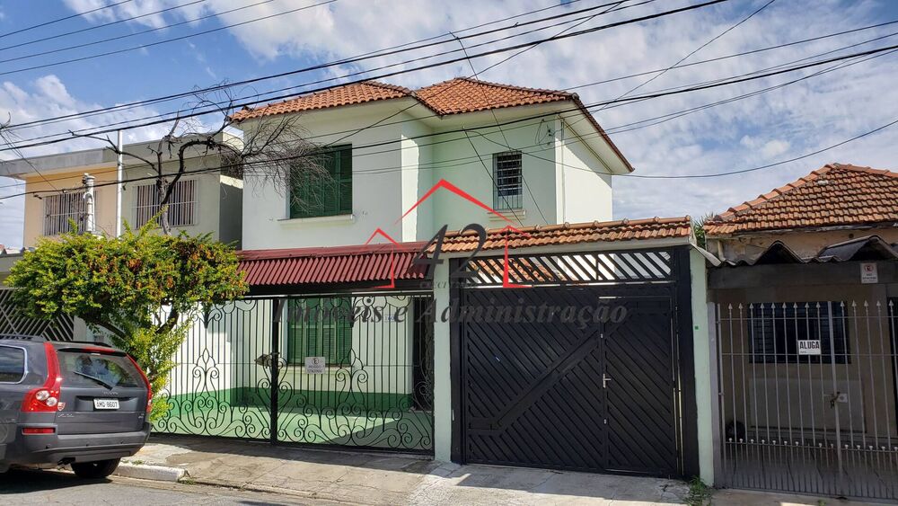Sobrado, 3 quartos, 240 m² - Foto 1