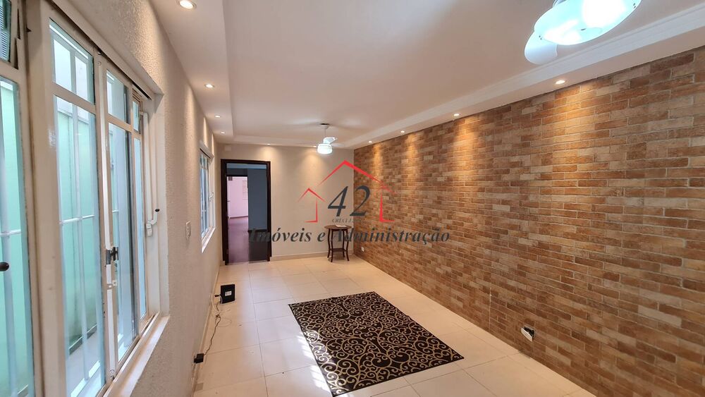 Sobrado à venda com 2 quartos, 148m² - Foto 1