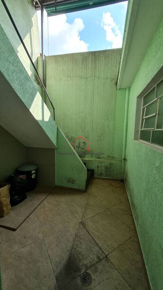 Sobrado à venda com 2 quartos, 148m² - Foto 7
