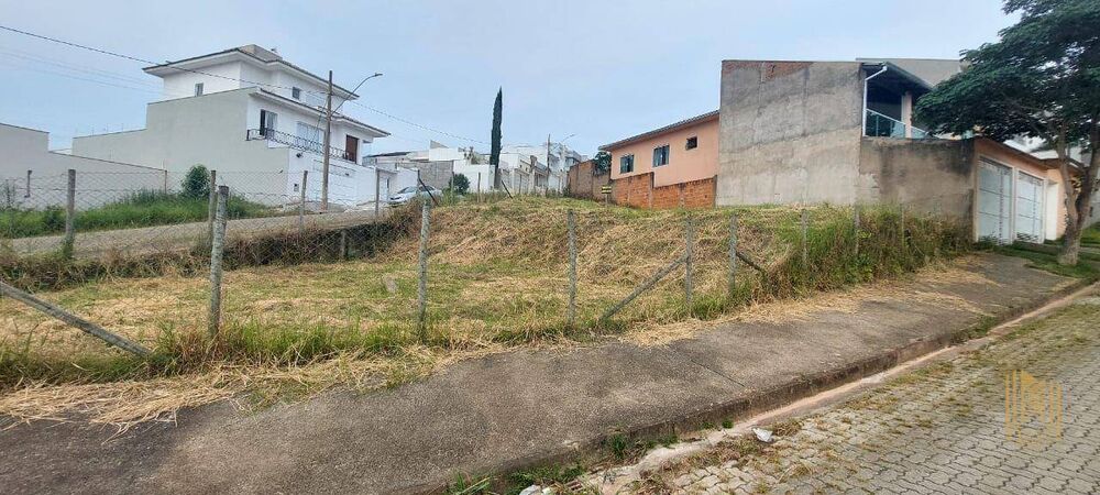 Terreno, 302 m² - Foto 1