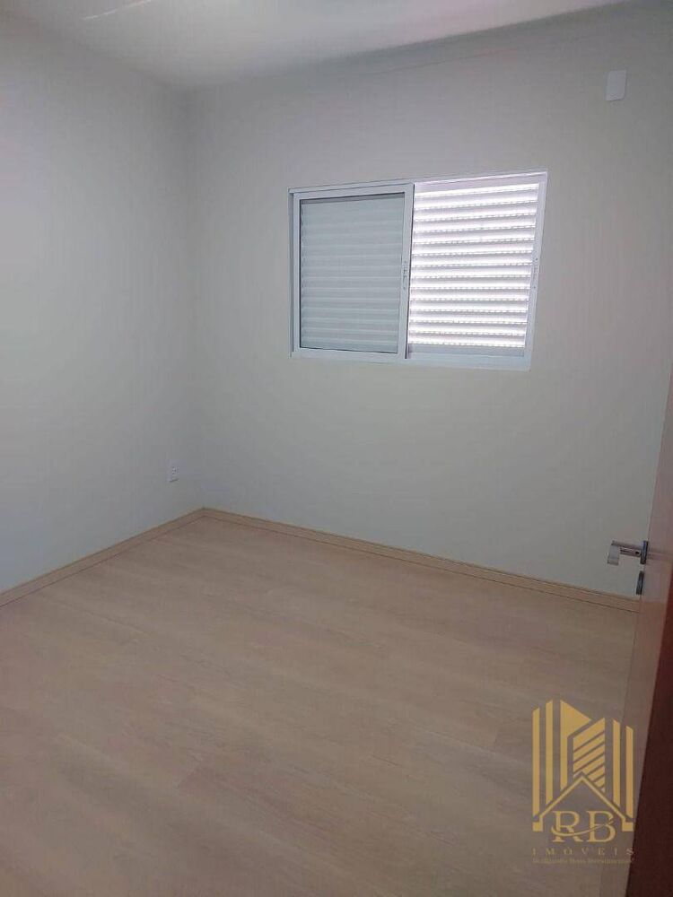 Casa, 3 quartos, 114 m² - Foto 1