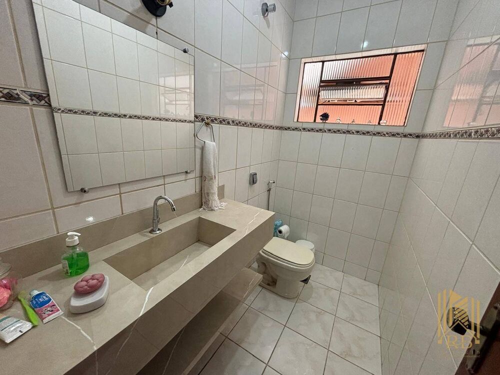 Casa, 5 quartos, 214 m² - Foto 5