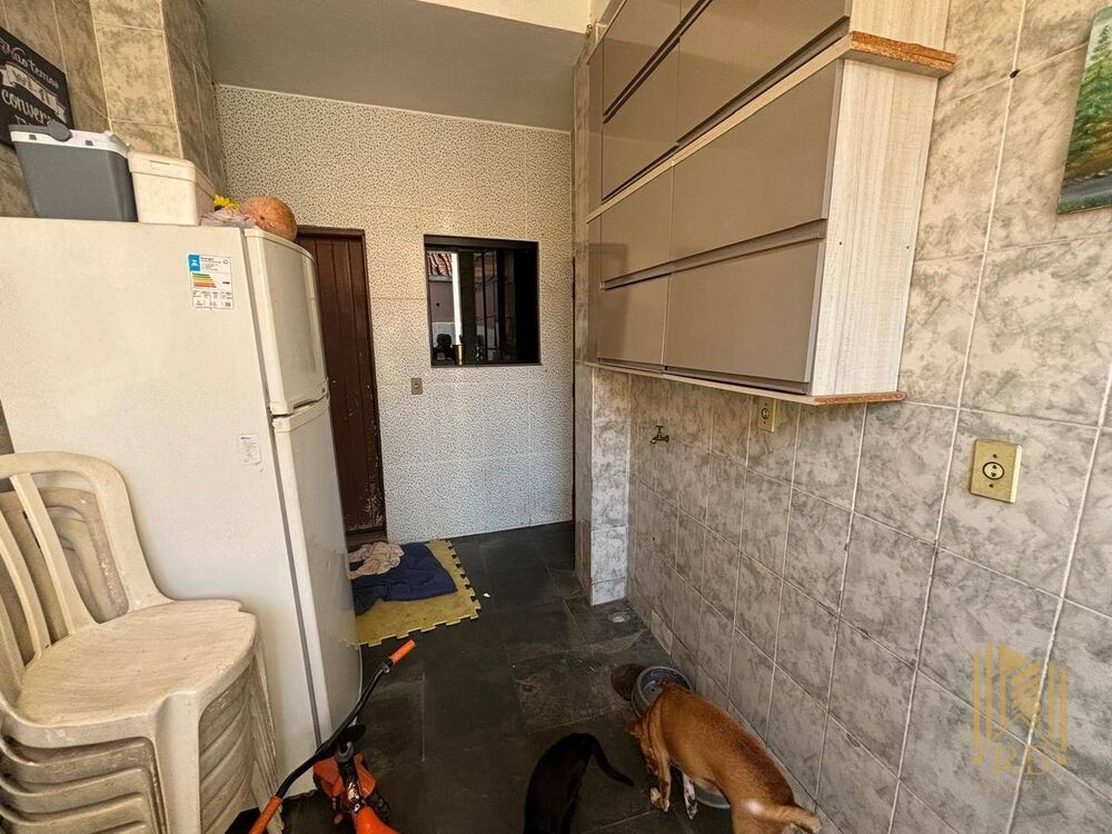 Casa, 5 quartos, 214 m² - Foto 9