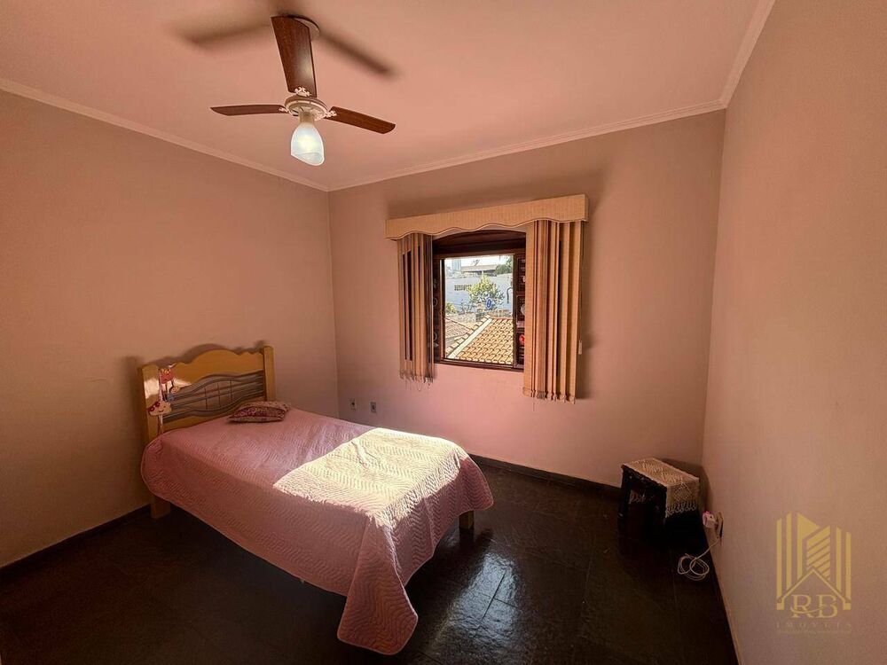 Casa, 5 quartos, 214 m² - Foto 13