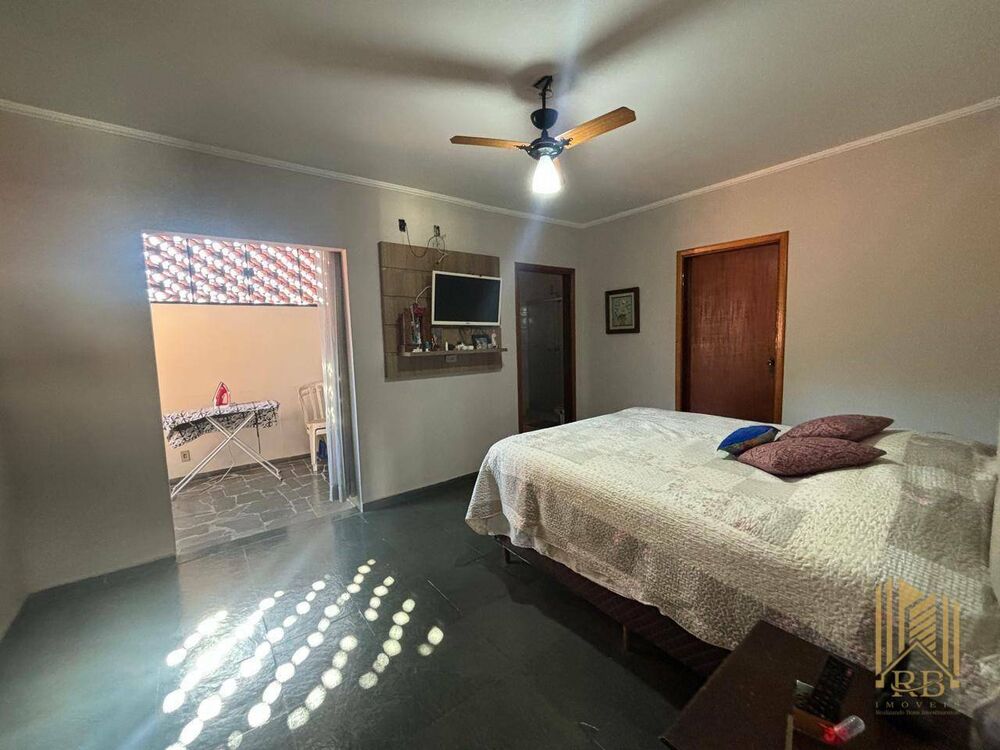 Casa, 5 quartos, 214 m² - Foto 16