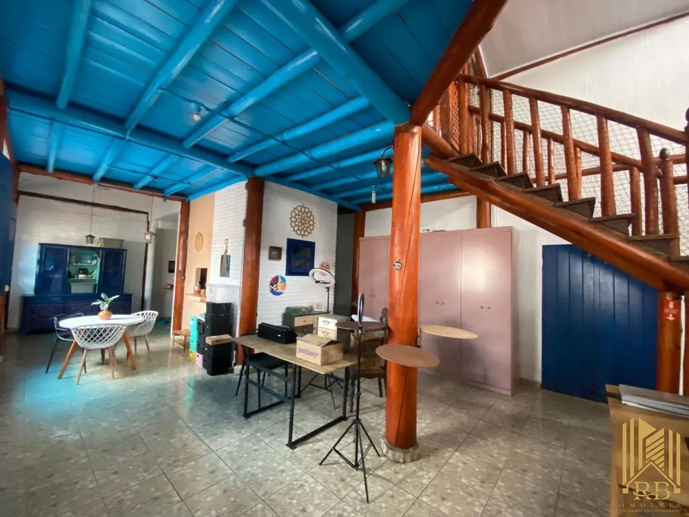 Casa, 2 quartos, 384 m² - Foto 2