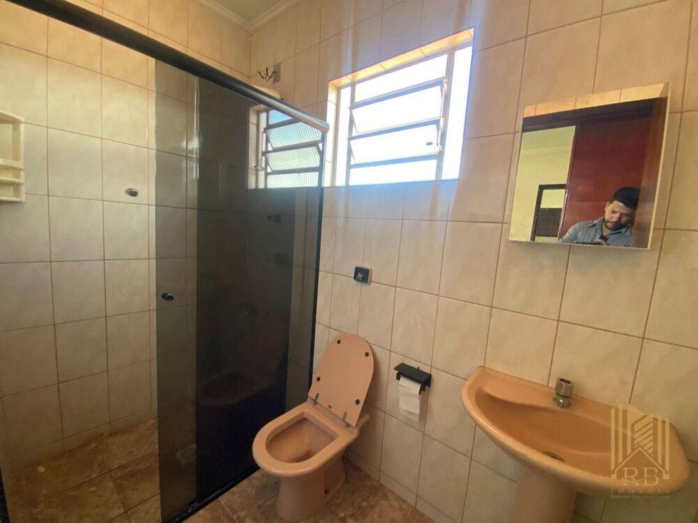 Casa, 3 quartos, 141 m² - Foto 2