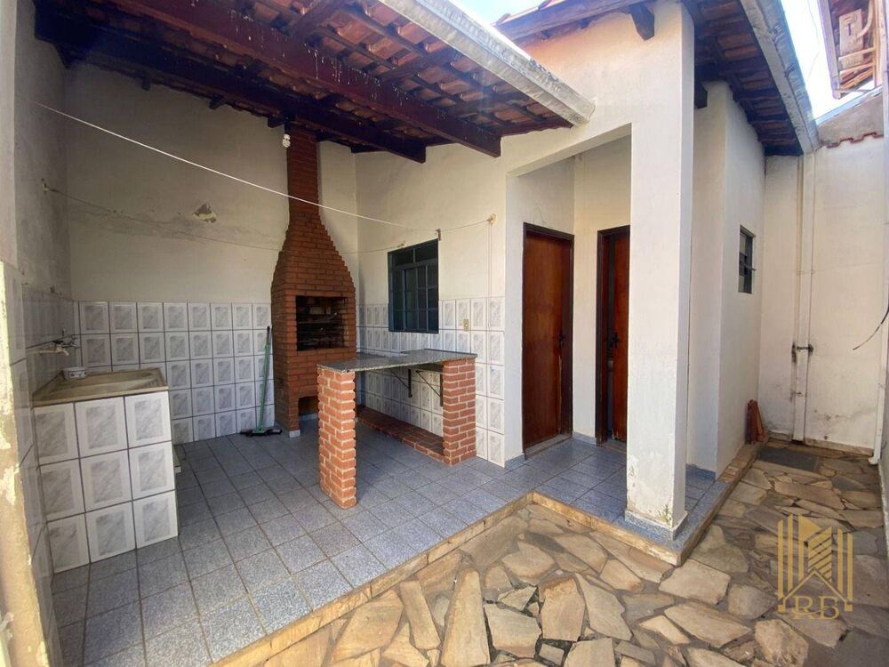 Casa, 3 quartos, 141 m² - Foto 1
