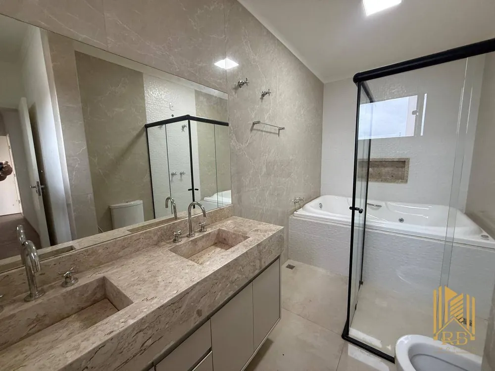 Casa, 3 quartos, 233 m² - Foto 10