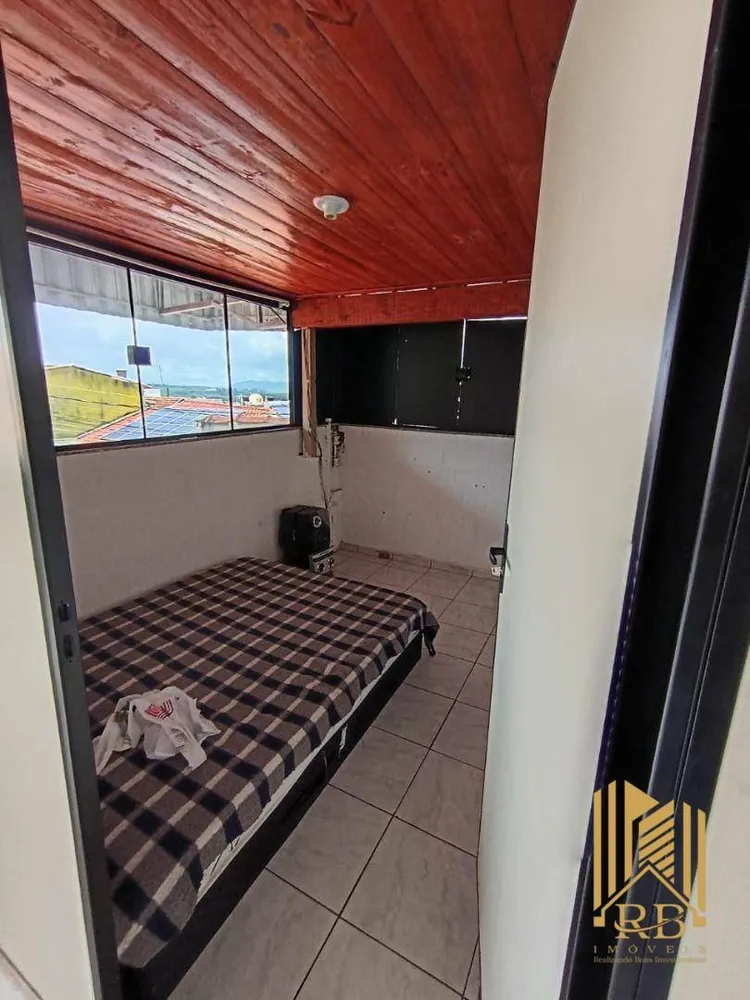 Casa, 3 quartos, 192 m² - Foto 3