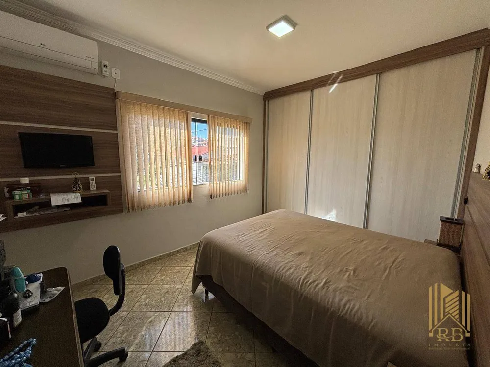 Casa, 3 quartos, 400 m² - Foto 9