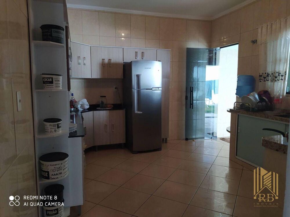 Casa, 3 quartos, 130 m² - Foto 1