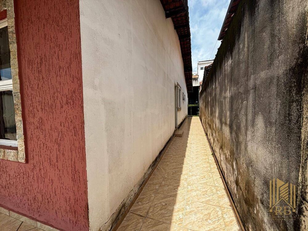Casa à venda com 3 quartos, 163m² - Foto 2