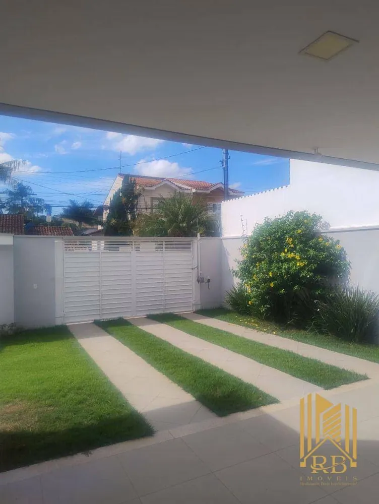 Casa, 3 quartos, 237 m² - Foto 3