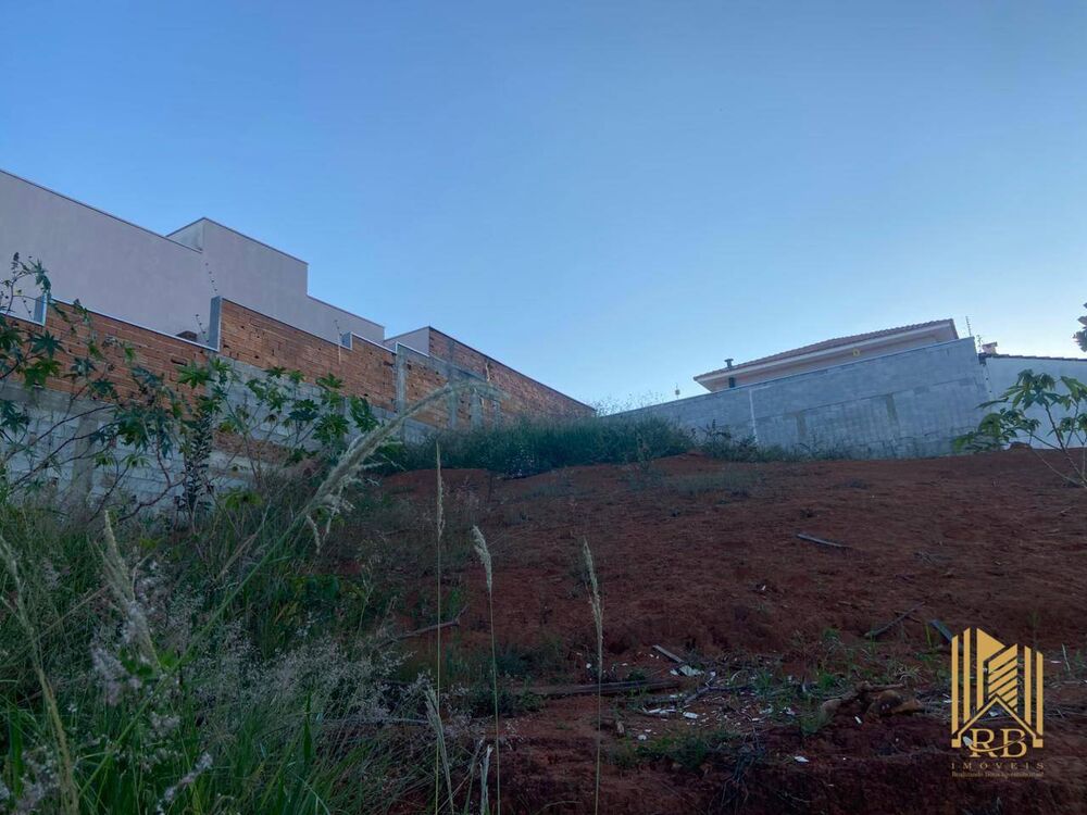 Terreno, 300 m² - Foto 1