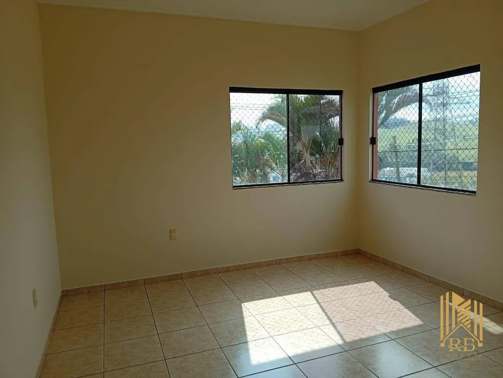 Casa, 2 quartos, 250 m² - Foto 13