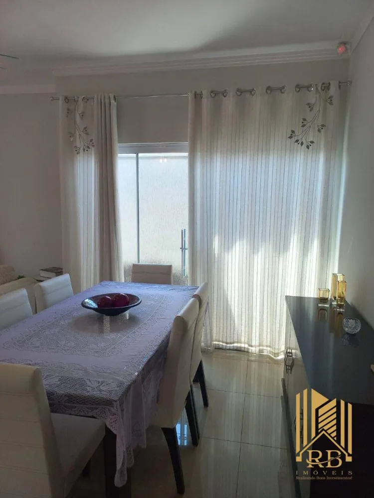 Casa, 5 quartos, 240 m² - Foto 4