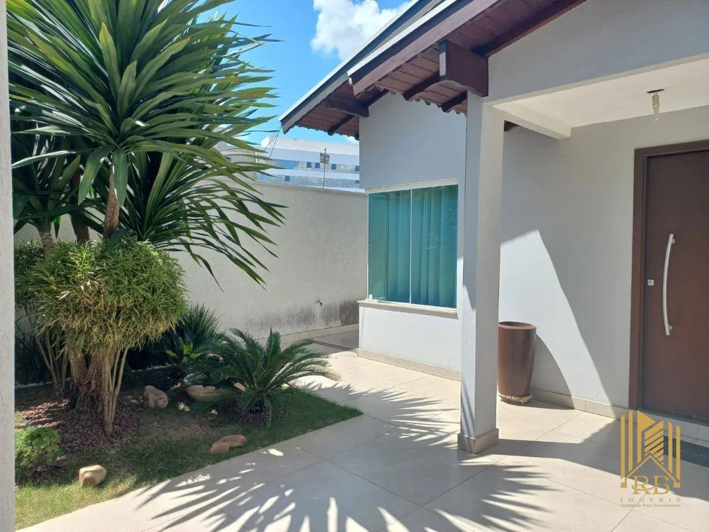 Casa, 5 quartos, 240 m² - Foto 2