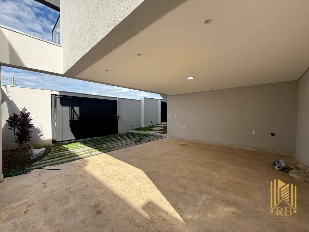 Casa, 4 quartos, 256 m² - Foto 2