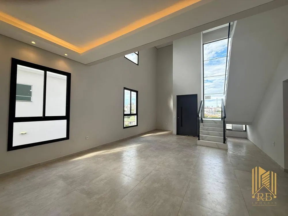 Casa, 4 quartos, 256 m² - Foto 9
