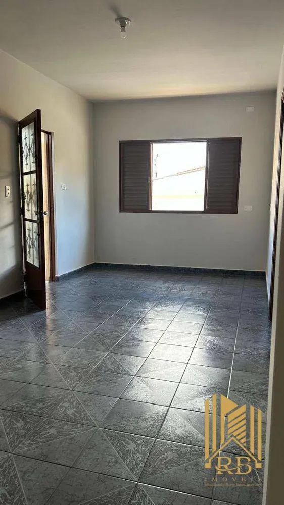 Casa, 3 quartos, 107 m² - Foto 2