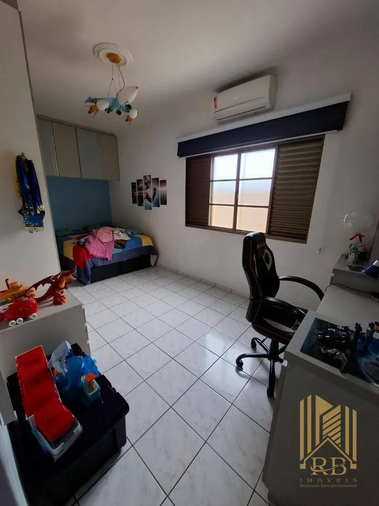 Casa, 3 quartos, 188 m² - Foto 19