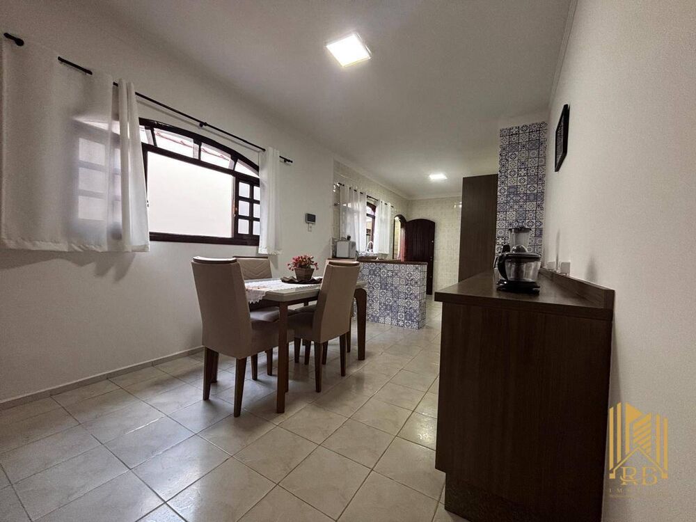 Casa à venda com 3 quartos, 250m² - Foto 28