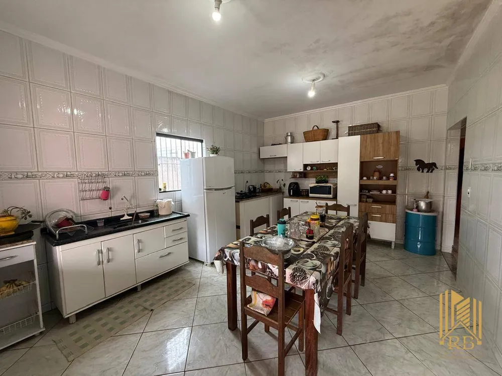 Casa, 3 quartos, 230 m² - Foto 7