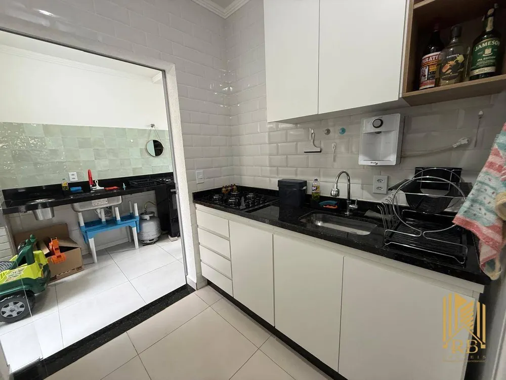 Apartamento, 2 quartos, 64 m² - Foto 1