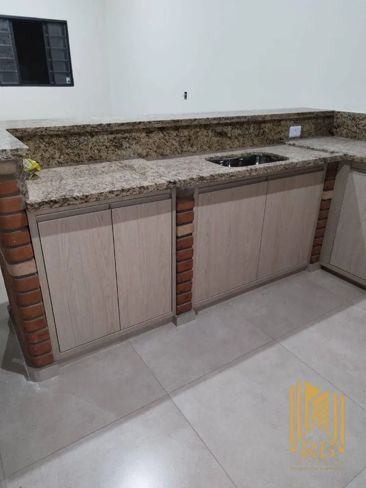 Casa, 3 quartos, 237 m² - Foto 4