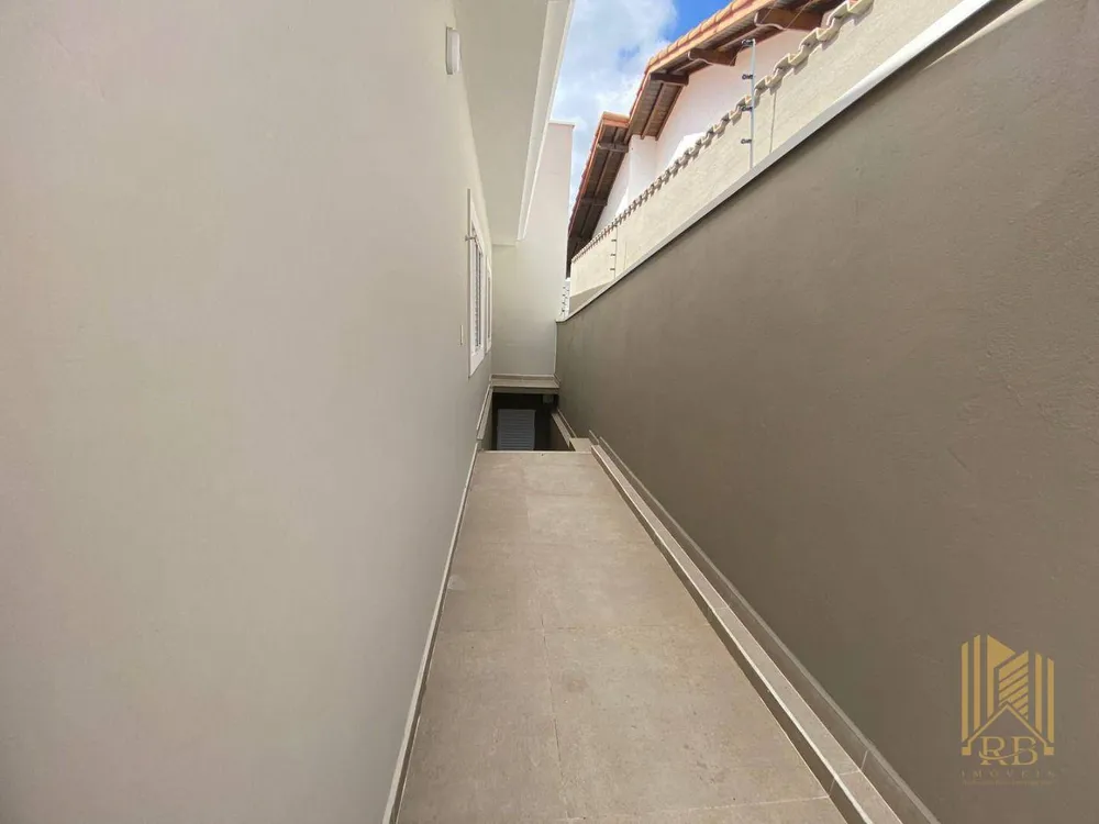 Casa, 4 quartos, 258 m² - Foto 11