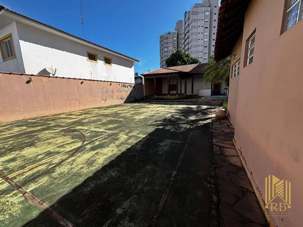 Casa, 5 quartos, 294 m² - Foto 3