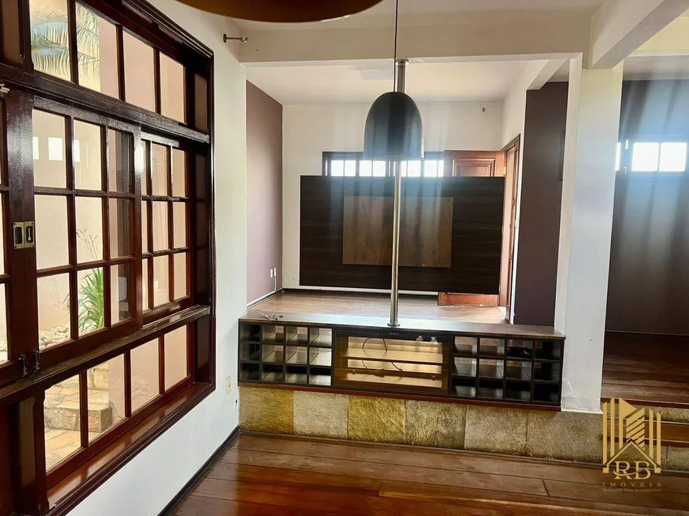 Casa, 5 quartos, 294 m² - Foto 8