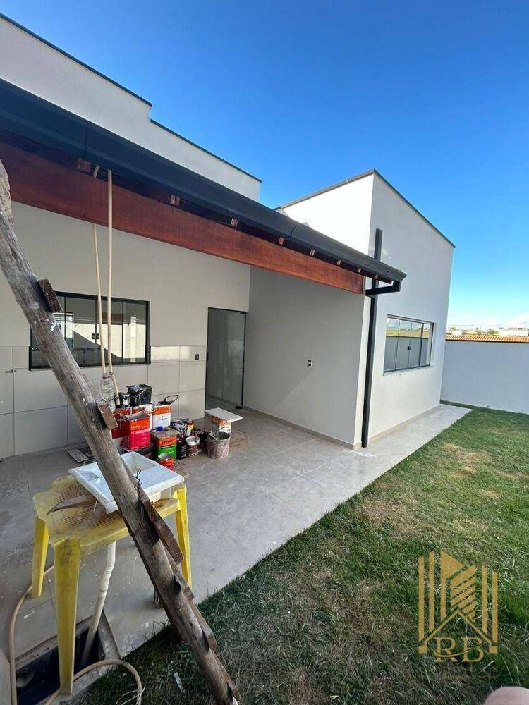 Casa à venda com 3 quartos, 126m² - Foto 3