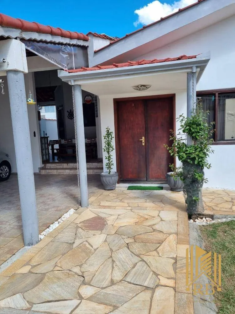 Casa, 4 quartos, 273 m² - Foto 3