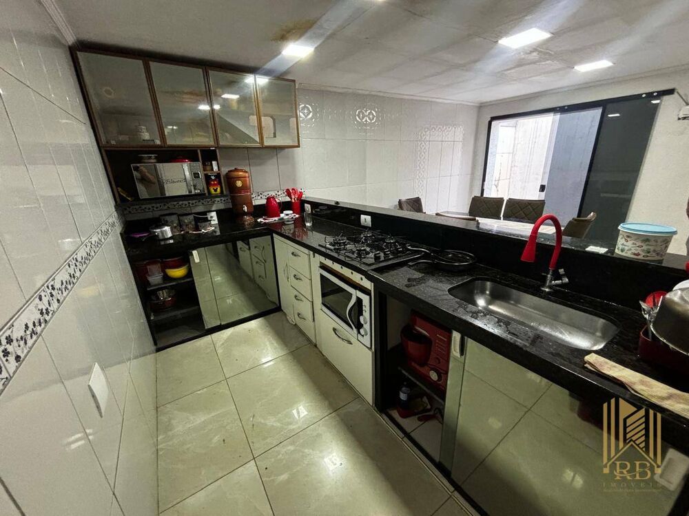 Casa, 4 quartos, 220 m² - Foto 4