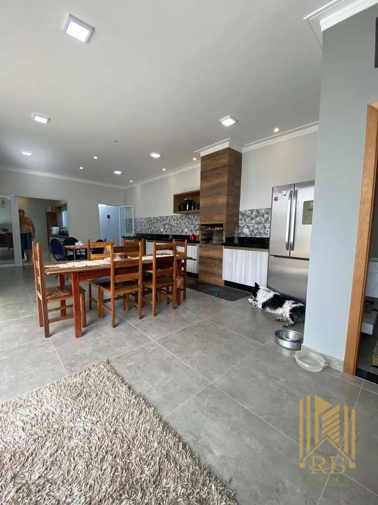 Casa, 3 quartos, 231 m² - Foto 5