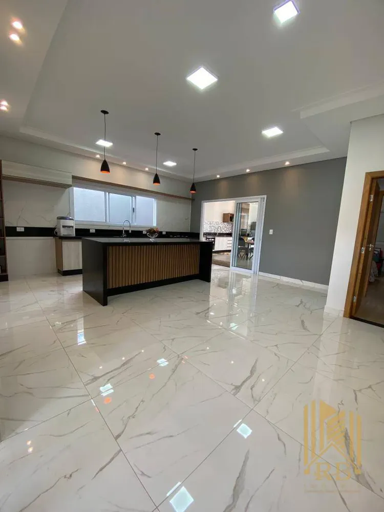 Casa, 3 quartos, 231 m² - Foto 16