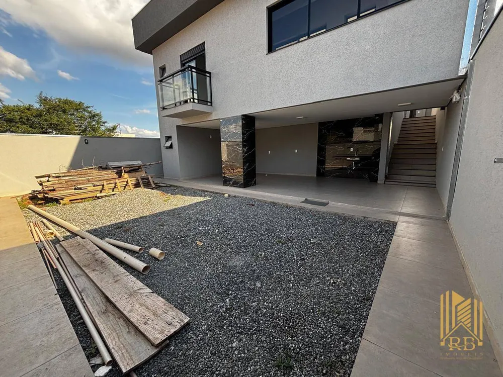 Casa, 3 quartos, 199 m² - Foto 11