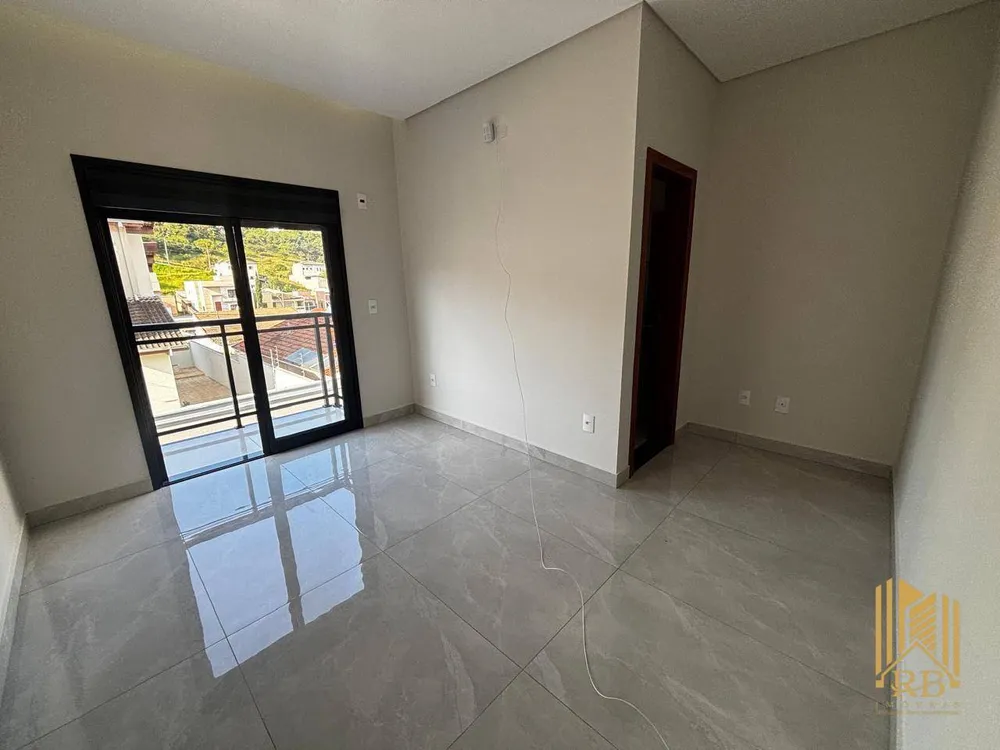 Casa, 3 quartos, 199 m² - Foto 7