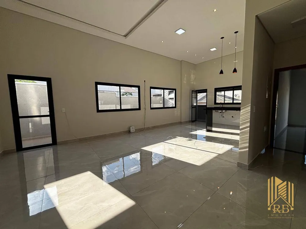 Casa, 3 quartos, 199 m² - Foto 1