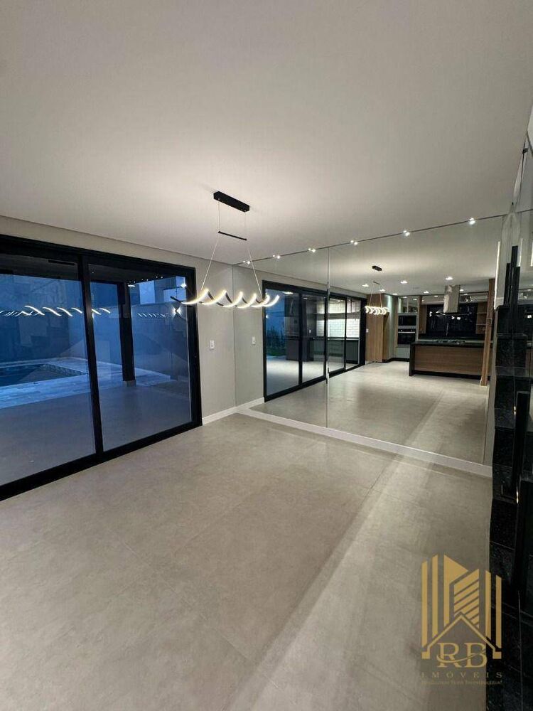Casa, 3 quartos, 240 m² - Foto 5