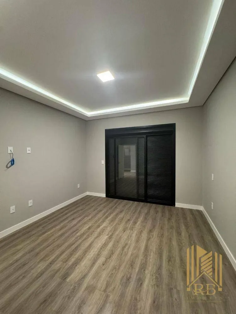 Casa, 3 quartos, 240 m² - Foto 22