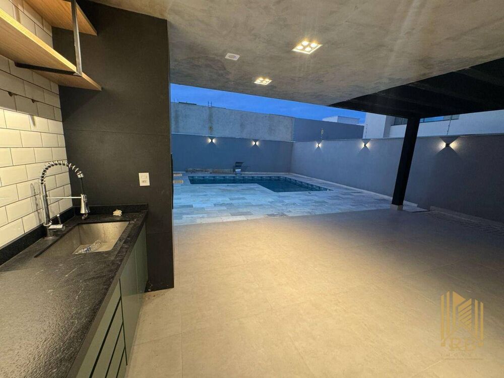 Casa, 3 quartos, 240 m² - Foto 9